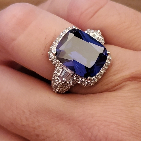 Charles Winston blue sapphire ring  gorgeous! - Picture 5 of 8